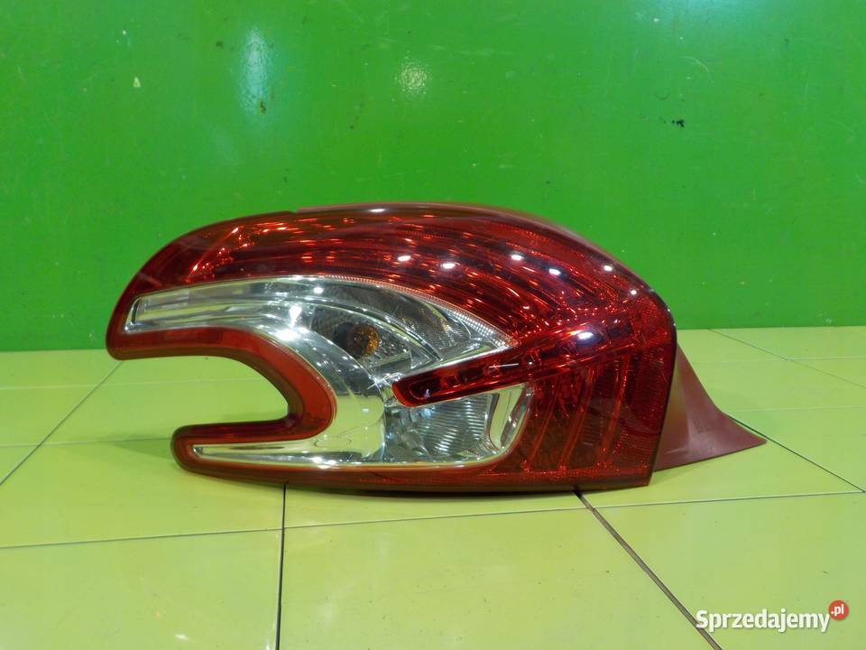 PEUGEOT 208 I 16 EHDI 13r HB 3D lampa lewa tyl osobowe mazowieckie