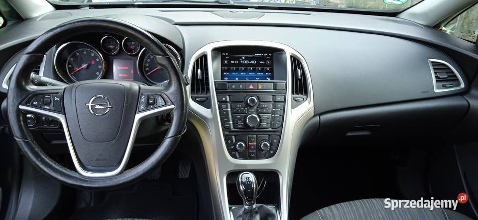 Opel Astra J Sports Tourer 14 Navi BT PDC centralny zamek Astra zachodniopomorskie Dębno