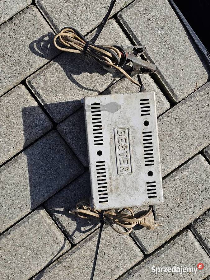 Prostownik 12V 4A Bester BSC 124 unikat stary wielkopolskie Ostrów Wielkopolski sprzedam