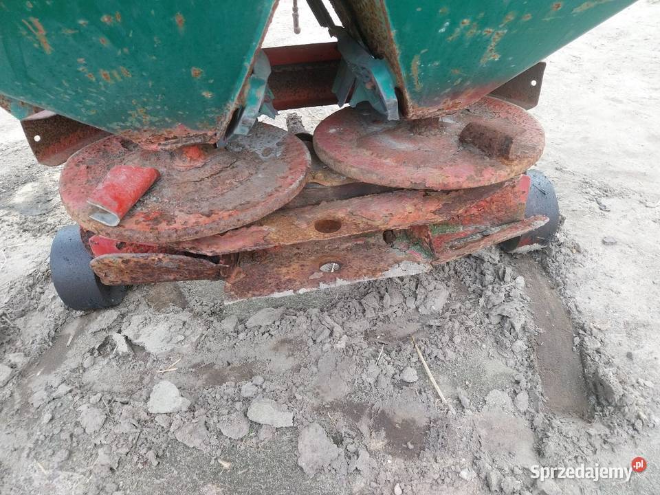 Rozsiewacz nawozu Amazone ZAF 402 uszkodzony Rozsiewacze nawozów Radoryż Smolany