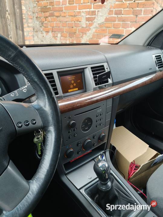 Opel Vectra C 19cdti Rok produkcji 2005