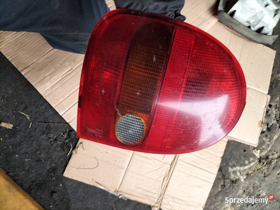 LAMPA TYŁ TYLNA LEWA OPEL CORSA B lubelskie Kamień-Kolonia