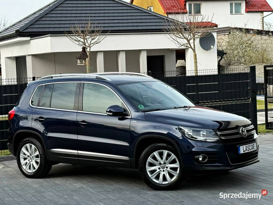 Volkswagen Tiguan 14 125 Lounge Navi Kamera isofix Radom