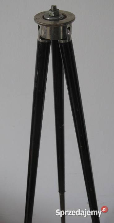 Statyw drewniany i mosiężny