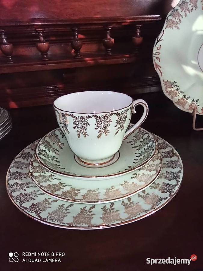 Serwis do herbaty
Adderley England Biało złoto Gdańsk