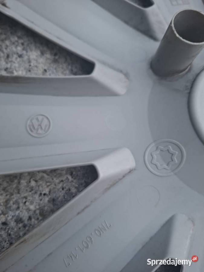 Kołpaki 16 oryginał VW osobowe Pieszyce sprzedam