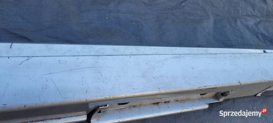 TOYOTA VERSO PRÓG LEWY LISTWA PROGOWA LEWA Ruda Śląska