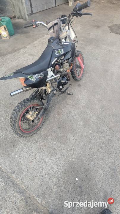 Kxd 607 125cc monster czarny Lelowice-Kolonia
