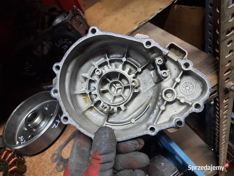 Kawasaki zx6r pokrywa lewa Magneto iskrownik Silniki i osprzęt dolnośląskie