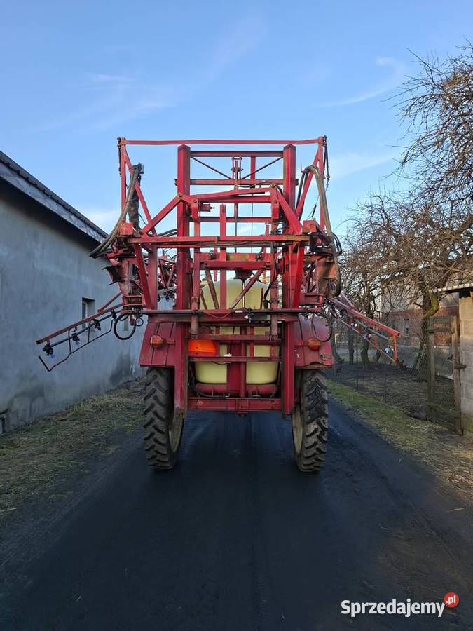 Opryskiwacz hardi TZY 2400