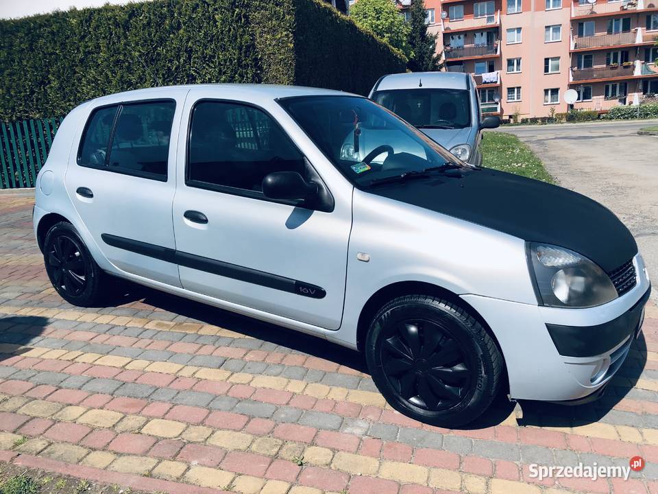 Renault Clio II 12 16V 75 face lifting Przeworsk