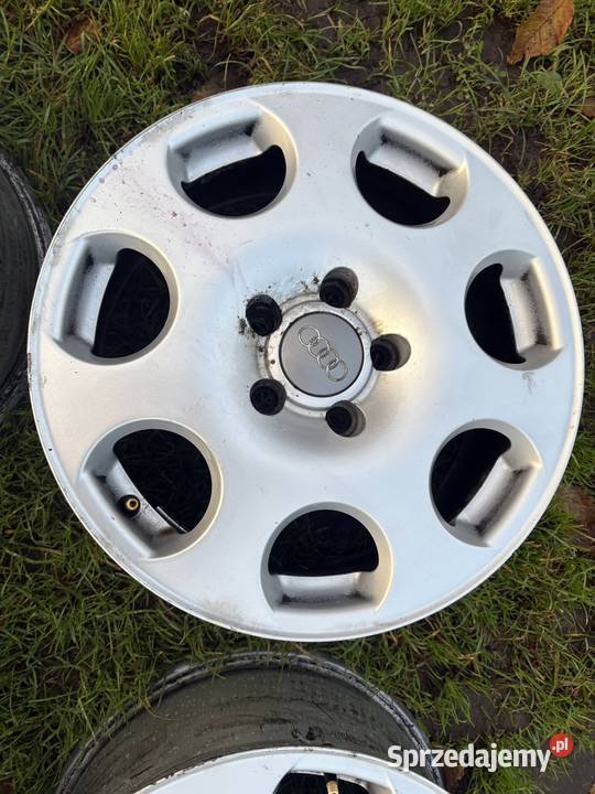 Alufelgi Audi a4 vw itp 16 Średnica 16" Durąg