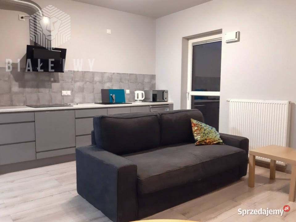 Mieszkanie 4528m2 2 pokoje Warszawa