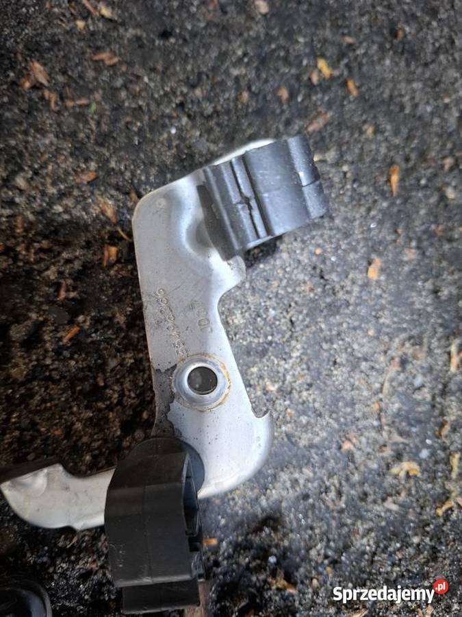 łapy wsporniki uchwyty silnika Opel 16cdti osobowe Pozostałe Bydgoszcz