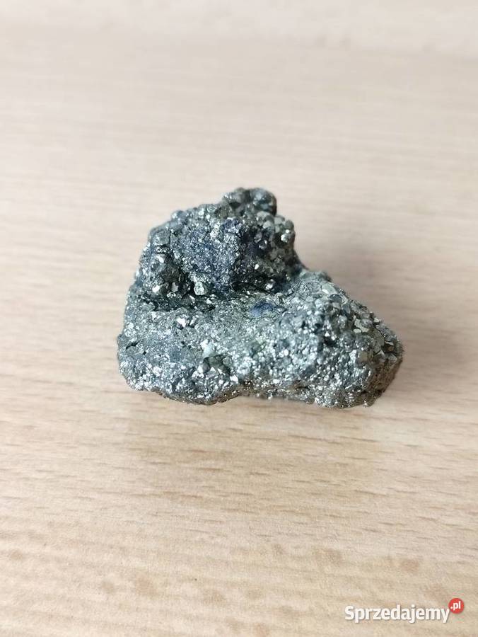 Piryt minerał kamień kolekcjonerski gadżet Rzeszów
