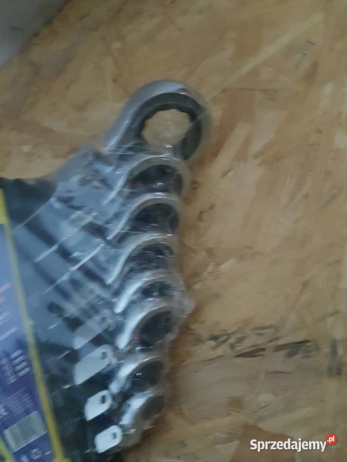 Klucze z grzechotką płaskooczkowe łamane 822 8el Głogowa