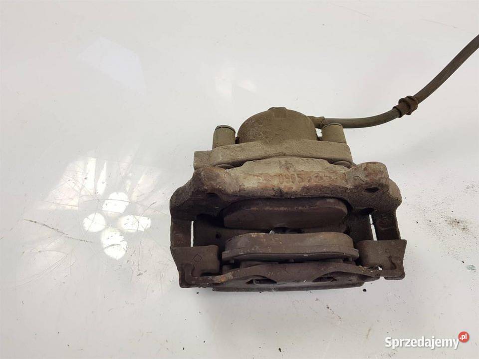 ZACISK HAMULCOWY PRZÓD PRAWY OPEL VECTRA C osobowe Lipno