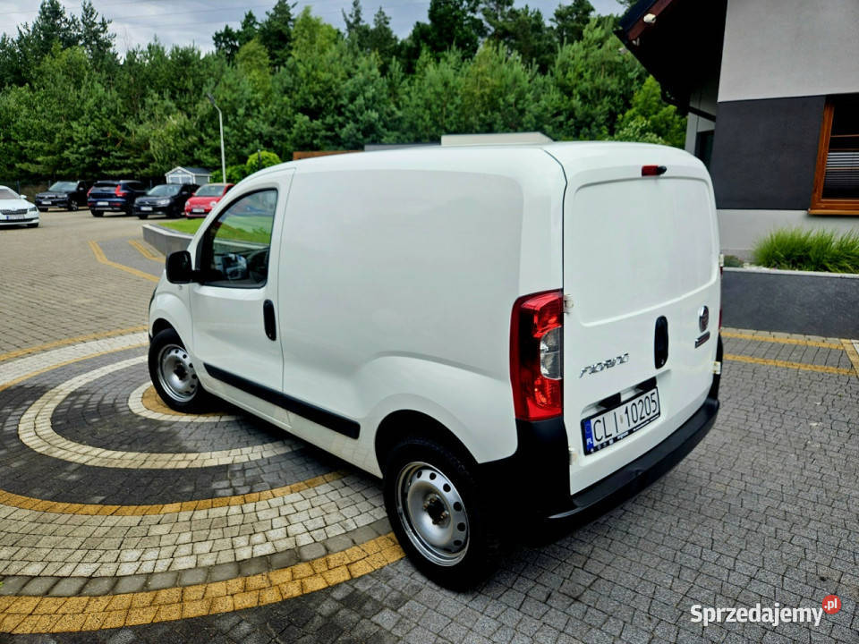 Fiat Fiorino 13 JTD 80 Salon Iwłaściciel Rok produkcji 2022 Skępe sprzedam