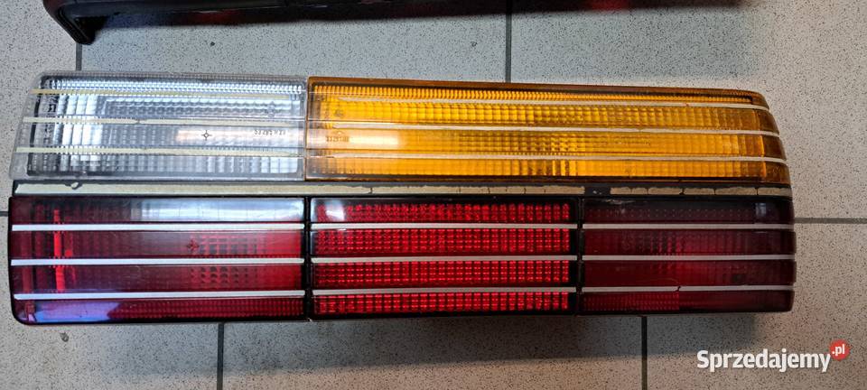 Lampa tylna prawa Audi 80 B2 przedlift prawe