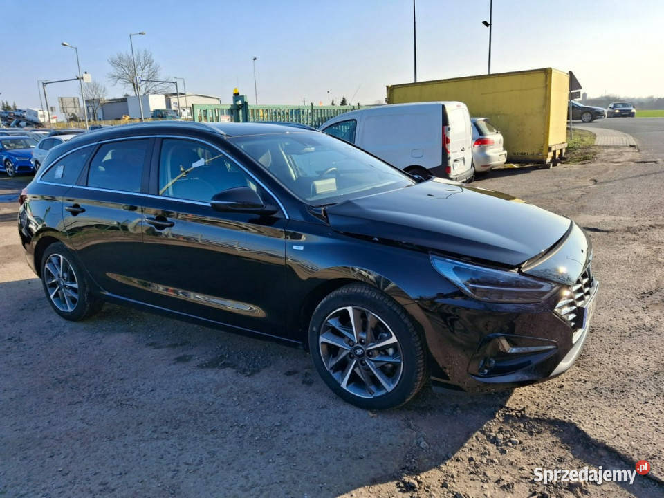 Hyundai i30 Hybrid 14 III 2017 nawigacja Pleszew