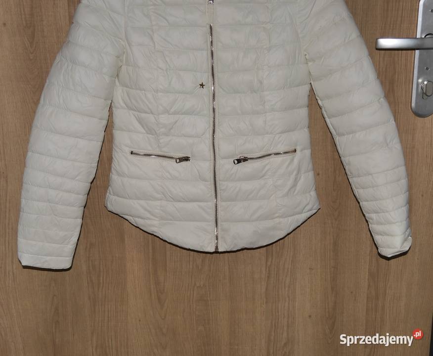 Bershka świetna śmietankowa kurtka 34 XS dolnośląskie Wrocław