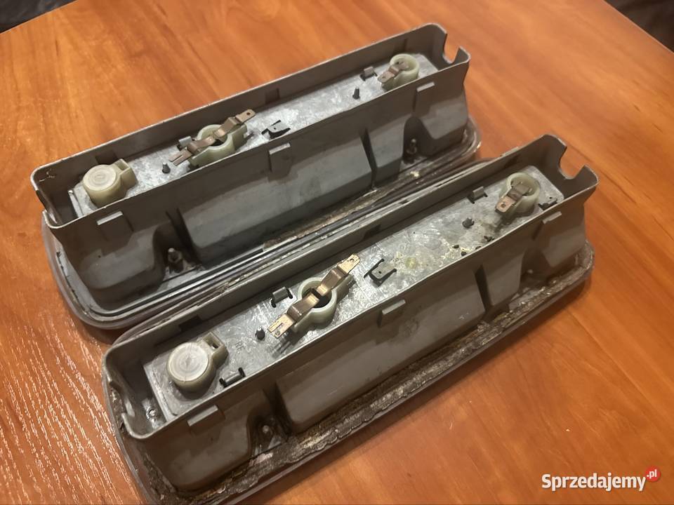 VW T2 Volkswagen Ogórek lampy tył tylne HELLA śląskie