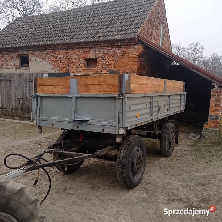 Przyczepa rolnicza wywrotka zarejestrowana oc Groble sprzedam