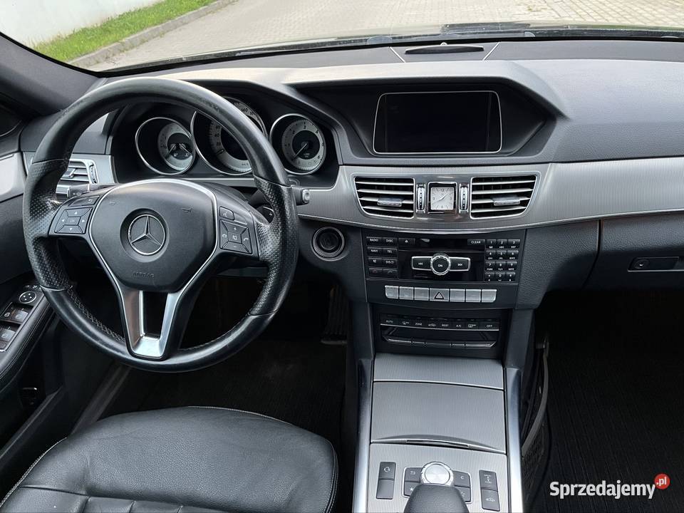 MercedesBenz E350 CDI 4Matic Avantgarde 260000km Warszawa sprzedam
