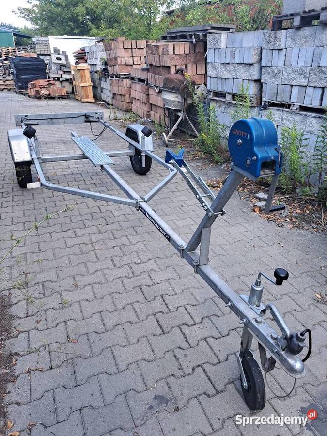 Sprzedam przyczepę podłodziową niewiadów p415 Otwock sprzedam