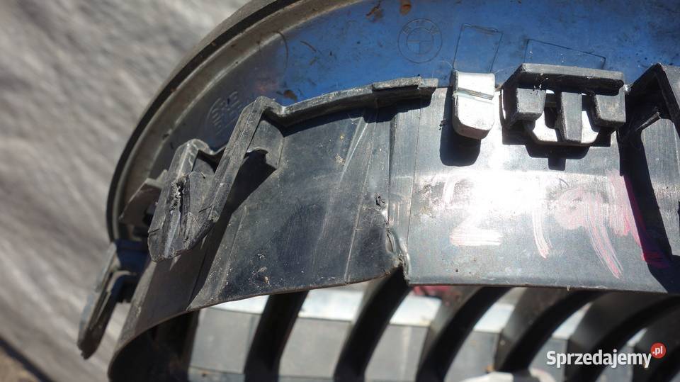 BMW 5 F10 F11 LIFT 13 GRILL ATRAPA NERKA PRAWA Ruda Śląska
