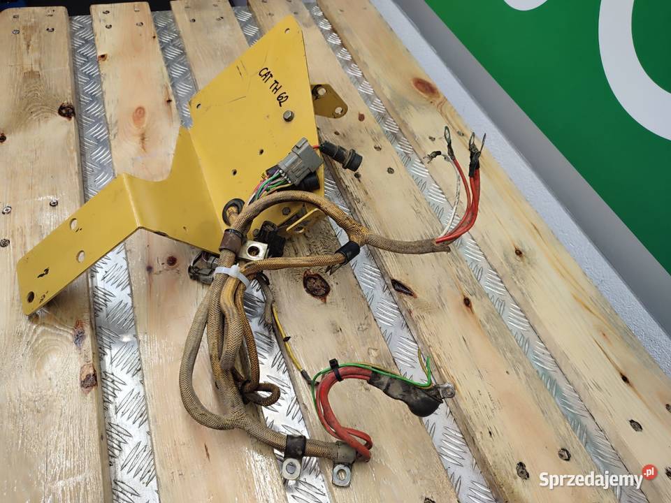 Wspornik 1374285 wiązka elektryczna CAT TH 62 Wilkowo sprzedam