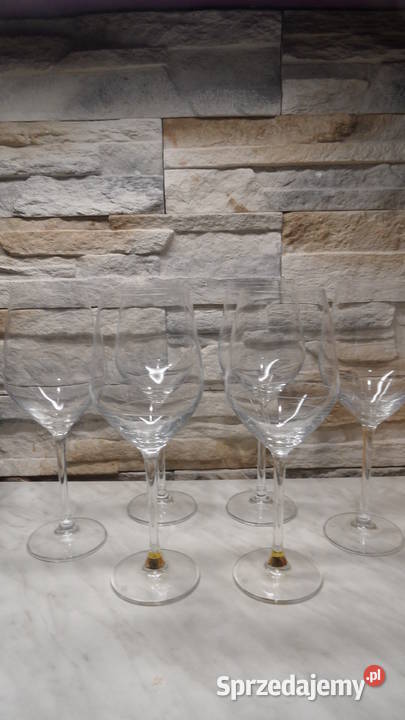 Wysokie kieliszki 6 sztuk wino itp