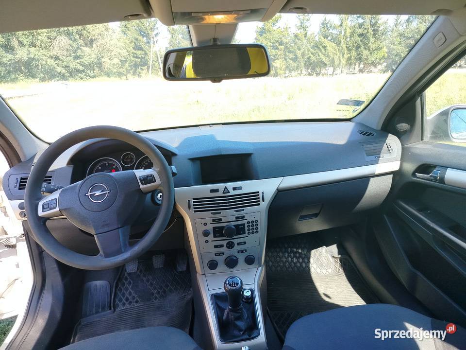 Opel Astra 17 H blokada skrzyni biegów Robakowo sprzedam