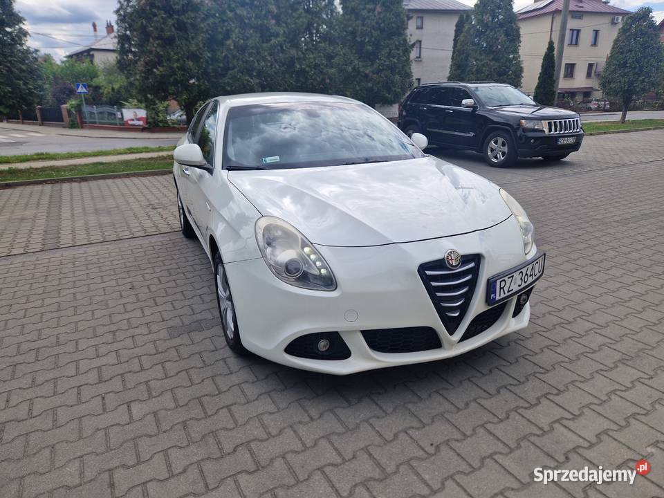 Alfa Romeo Giulietta DISTINTIVE 14 TB 16V 120 ESP Jasło sprzedam