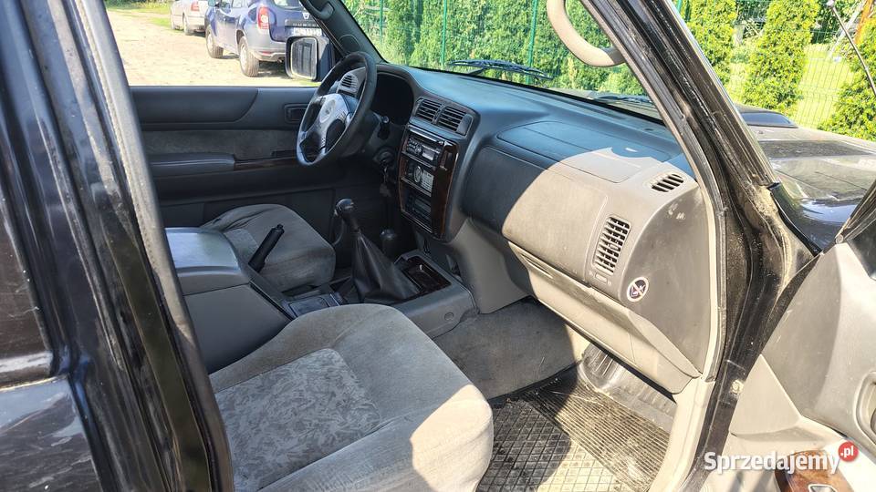 NISSAN PATROL 30 Rok produkcji 2001 Łomianki