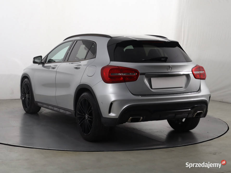 Mercedes GLA GLA 250 4MATIC bluetooth Katowice