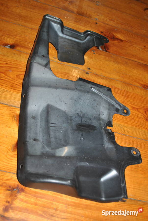 Osłona wnęki koła skrzyni VOLVO V40 S40 19952004 Poręba