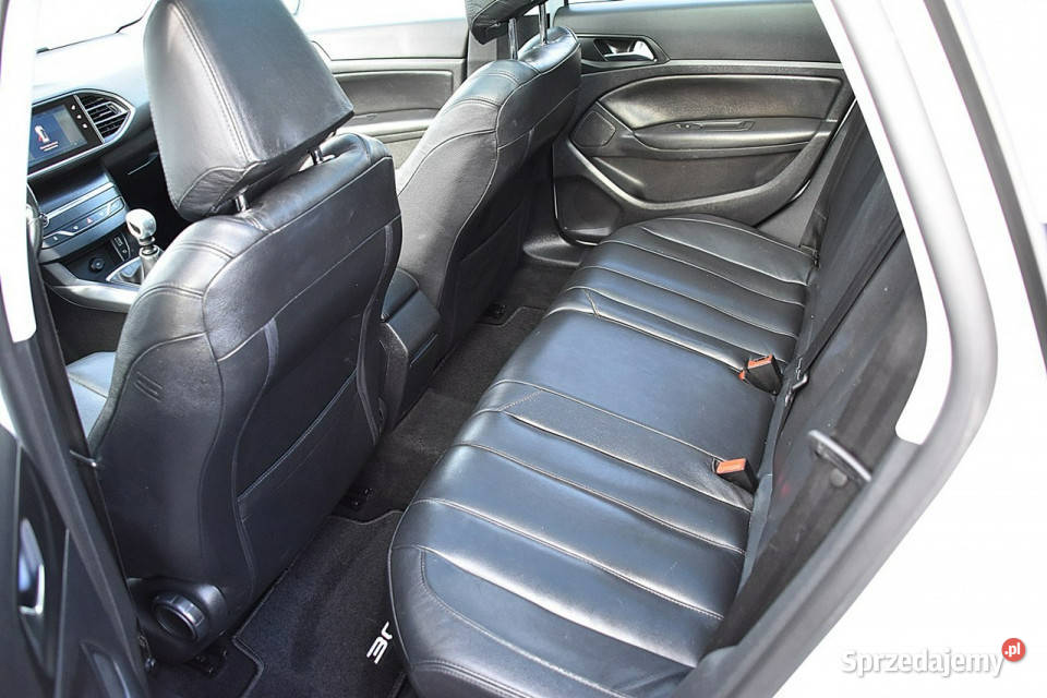 Peugeot 308 20HDI 150 GTline Led Skóra Navi światła przeciwmgielne Nowe Kucice