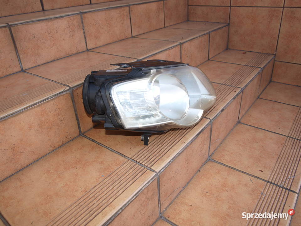 VW Passat B6 lampa prawa przód zwykła 2005 2010r Kalisz