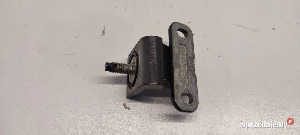 VW TIGUAN II ZAWIAS KLAPY BAGAŻNIKA 5G6827301D Zawiasy, bolce i prowadnice sprzedam