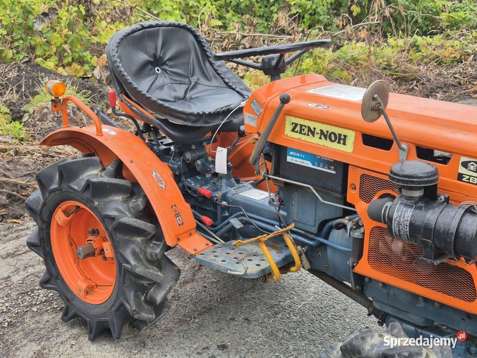 Traktorek traktor KUBOTA ZB6001 12 44 Napęd 4x4 dolnośląskie Małuszyn sprzedam