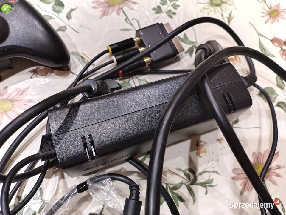 Sprzedam Xboxa 360 Kłonówek