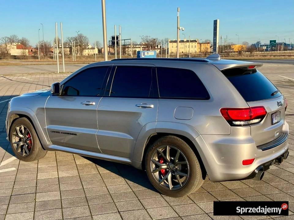 Jeep Grand Cherokee 64 4x4 Benzyna 468 2013r Rok produkcji 2013 Gdańsk