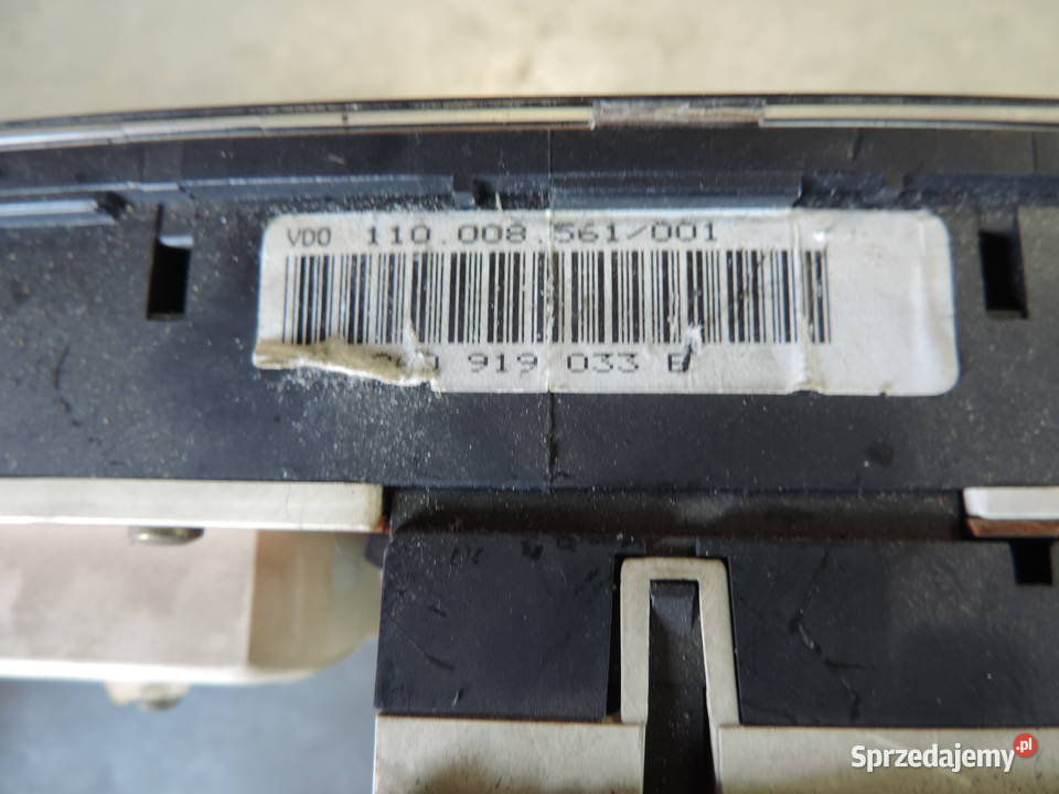 AUDI 80 B3 B4 20 B LICZNIK ZEGARY 8A0919033E osobowe Nowy Sącz