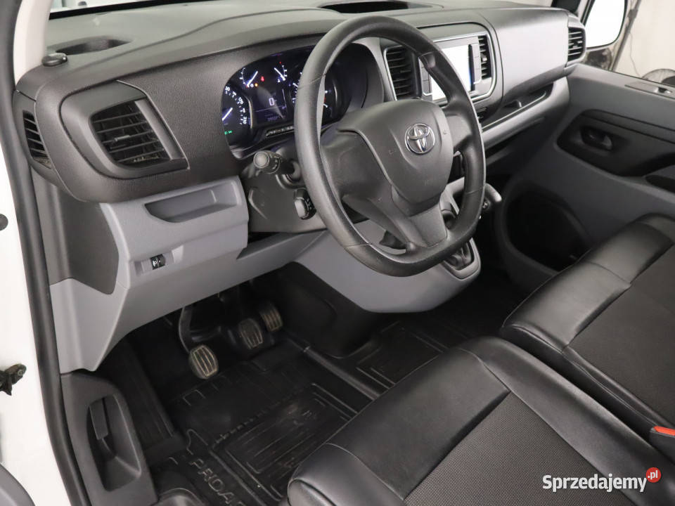 Toyota ProAce 20 D4D manualna Bielany Wrocławskie