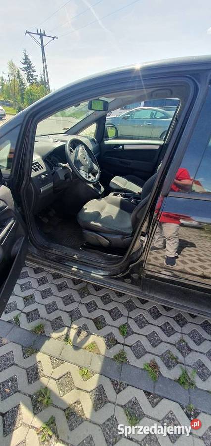 Sprzedam opel Zafira 17 diesel 7osobowy