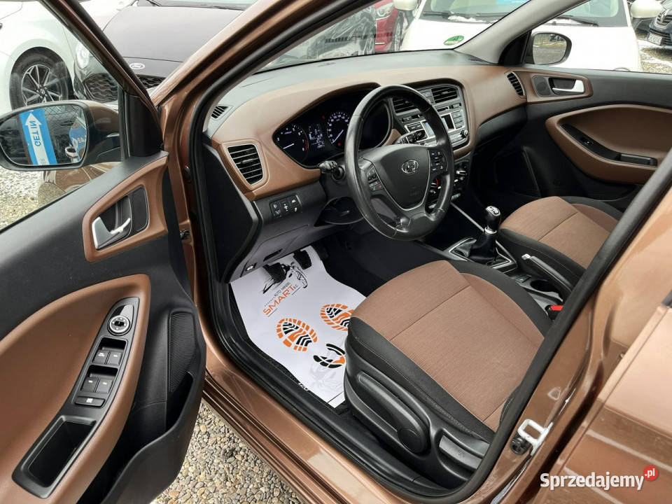 Hyundai i20 SerwisowanyBezwypadkowy Podgrzewana Rydułtowy