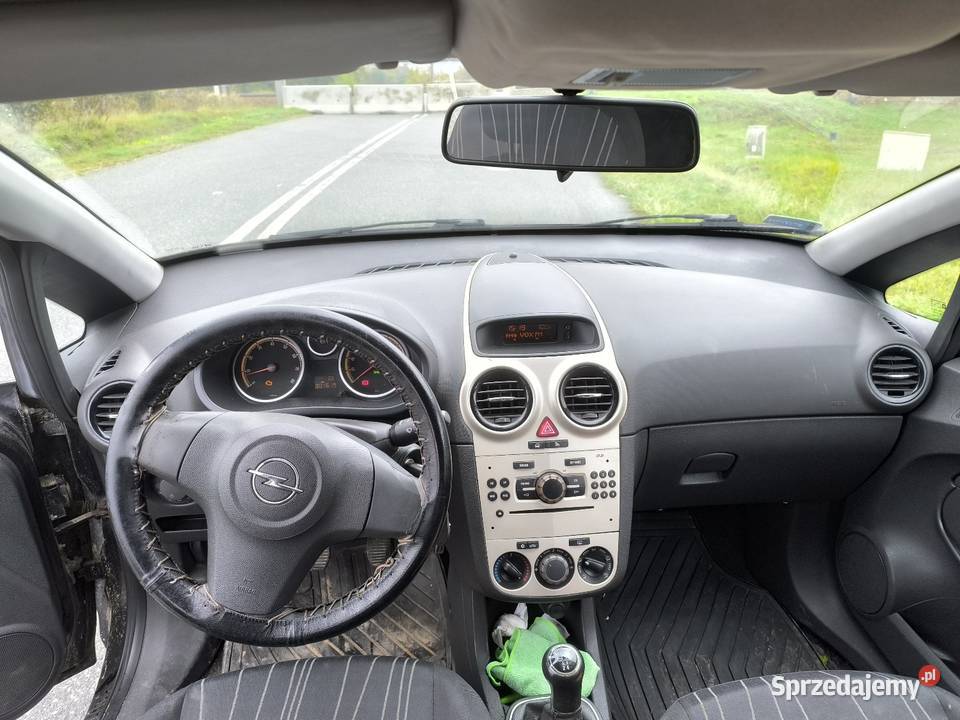 Opel Corsa 12 LPG Samochody osobowe łódzkie Rogów-Wieś