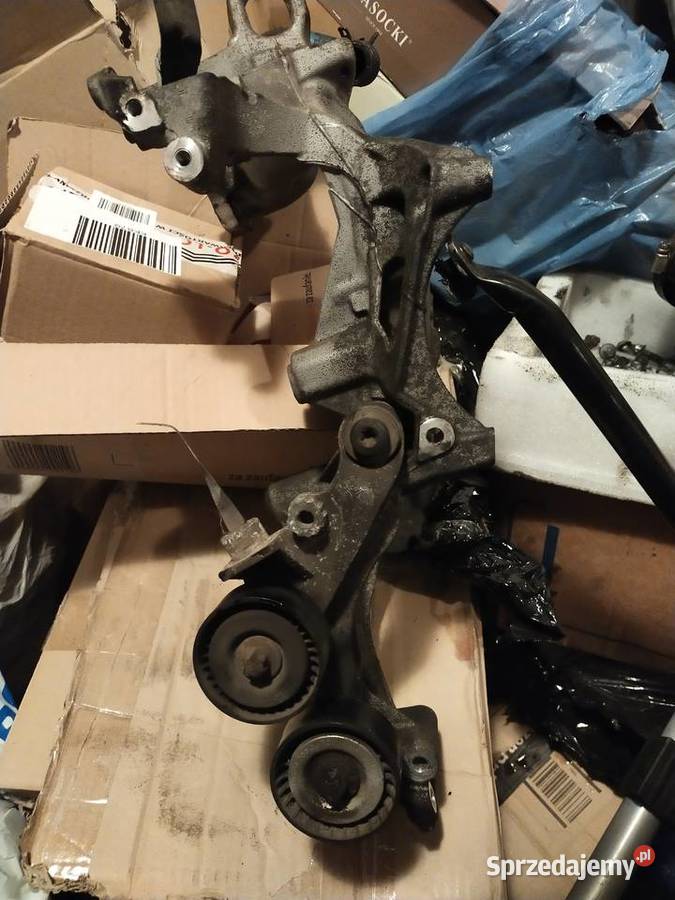 JEEP COMPASS MERCEDES 22 CRD ŁAPA SILNIKA osobowe Bydgoszcz