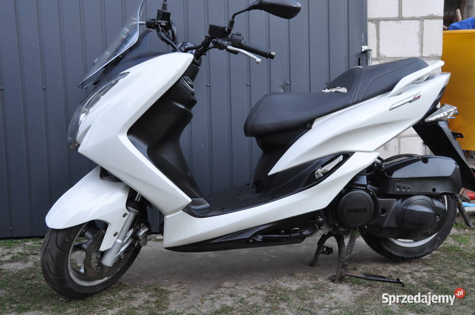 Yamaha Maiesty s 15 sym piaggio peugeot kraidler Frampol